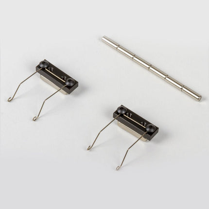 Hold - down Magnet and Clip Set for AxiDraw - Elektor